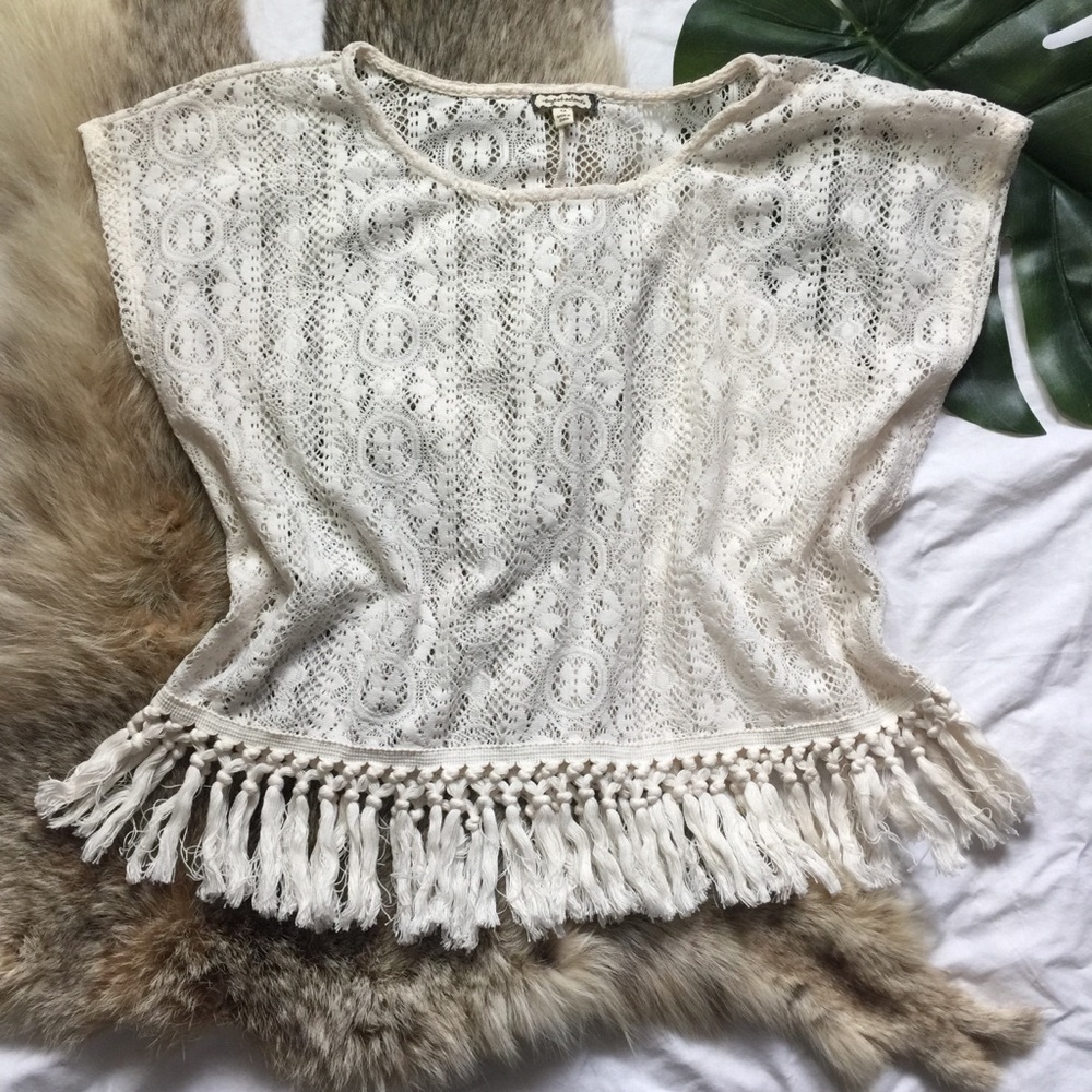 EYESHADOW | boho ivory crocheted top with fringe